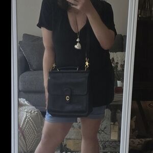 Coach Black Classic Vintage Willis Top Handle Crossbody EUC 9927 Authenticated